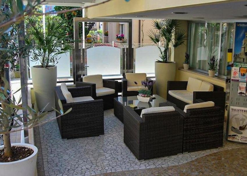רימיני Hotel Acerboli מראה חיצוני תמונה