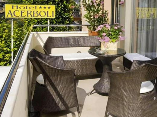 רימיני Hotel Acerboli מראה חיצוני תמונה