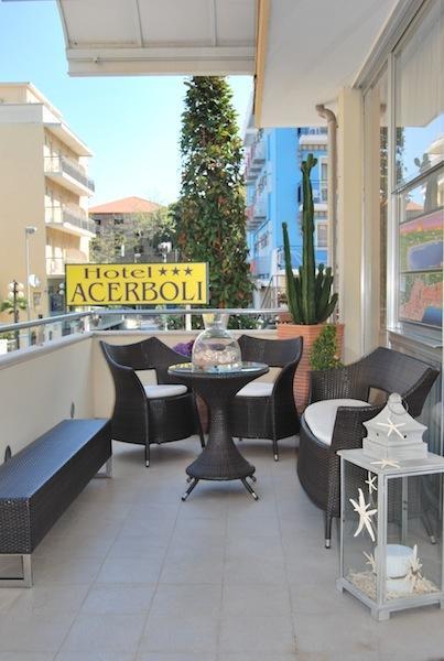 רימיני Hotel Acerboli מראה חיצוני תמונה